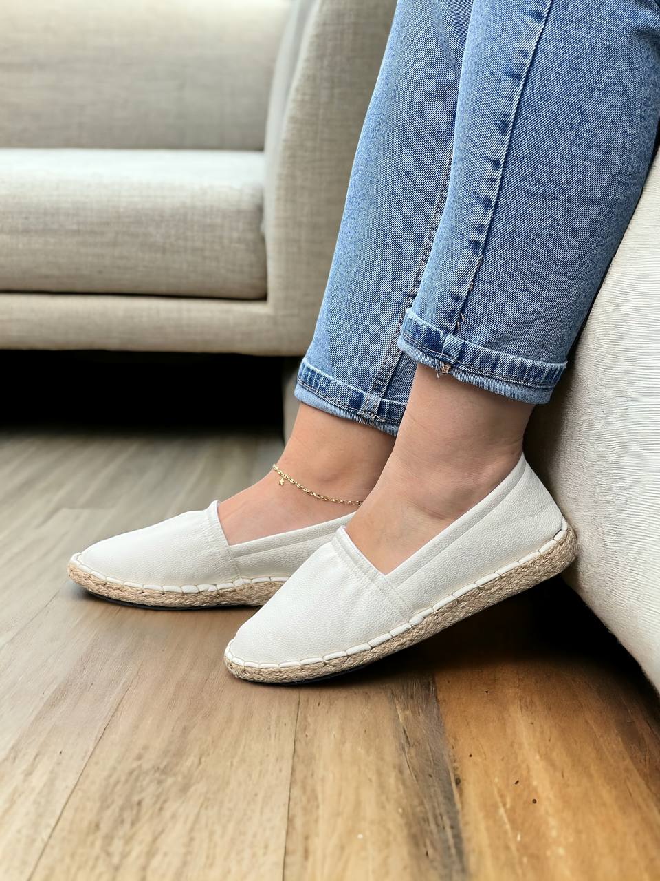 NUEVAS Espadrilas Artesanales: Estilo y Sostenibilidad en Cada Paso